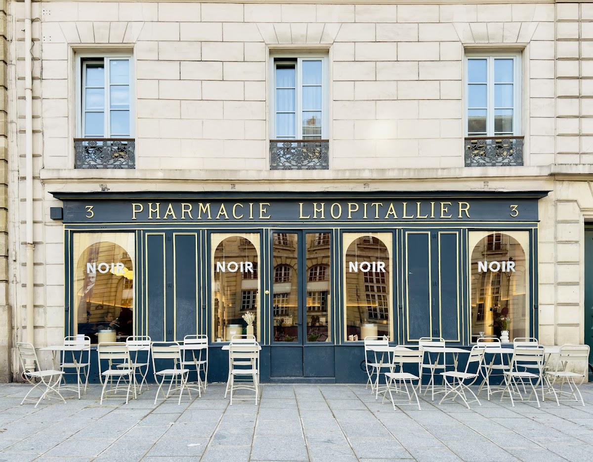 Noir – Rue Soufflot
